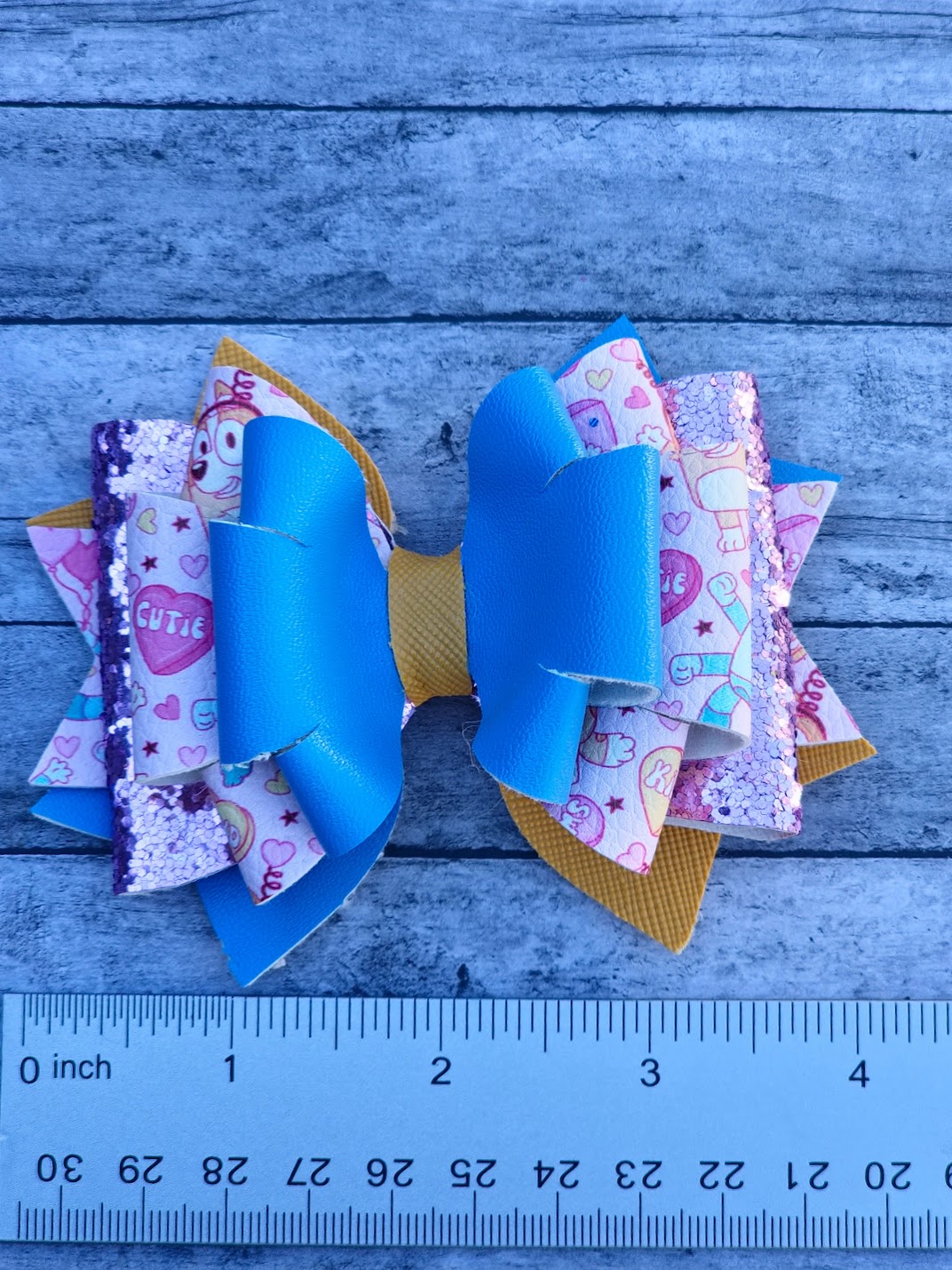 Bluey & Bingo Valentine Layered Bow (4-inch)
